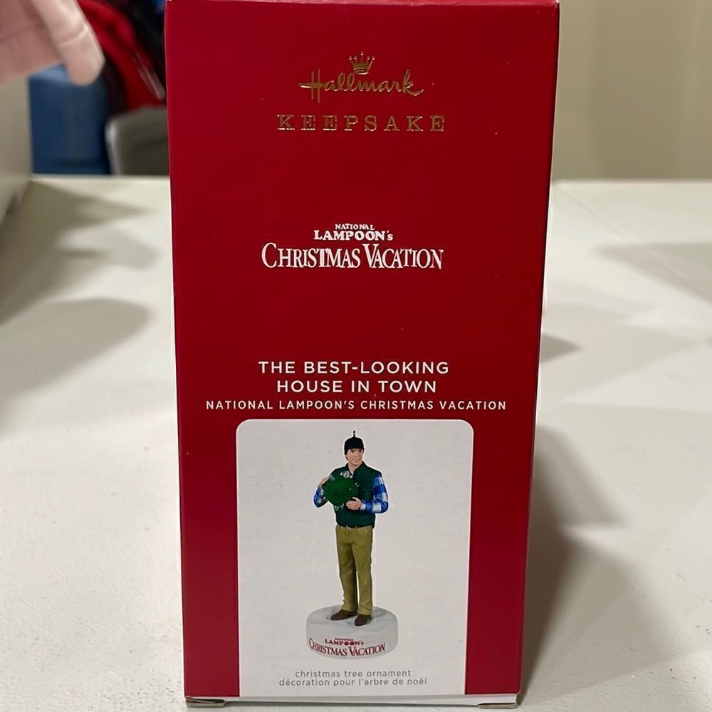 BNIB National Lampoon’s 2021 Christmas Vacation Hallmark Keepsake Ornament.
